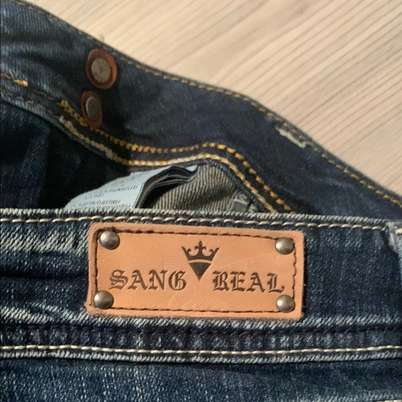 Grace Blue Cropped jeans skirt with Distressed Wash - Picture 3 of 10